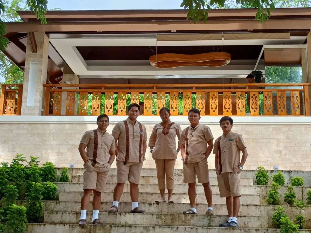 Staff-1024x768